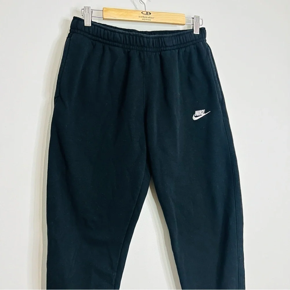Nike Black Sportswear Fleece Club Sweatpants M